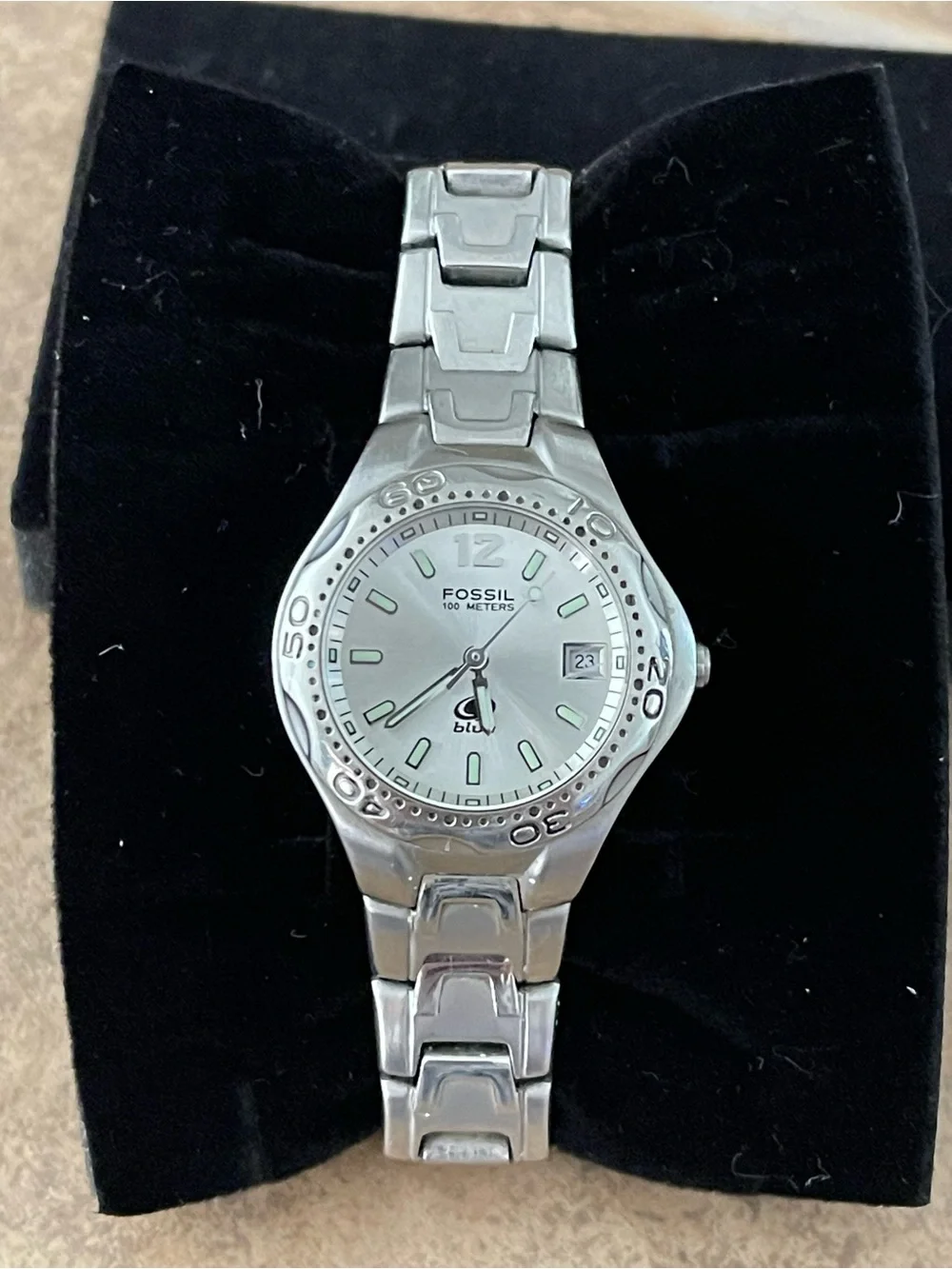 Fossil Blue Women's Silver Stainless Steel Bracelet Watch - Stainless Steel